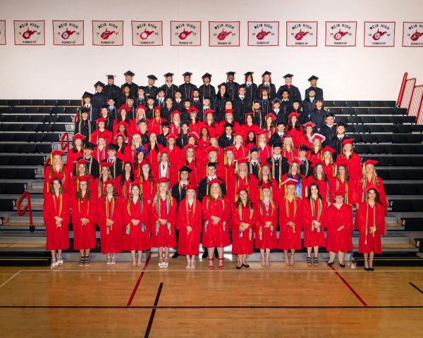 Class of 2025 graduates photo used with permission of Newbrough Photo.